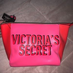 VS PINK NWT makeup bag
